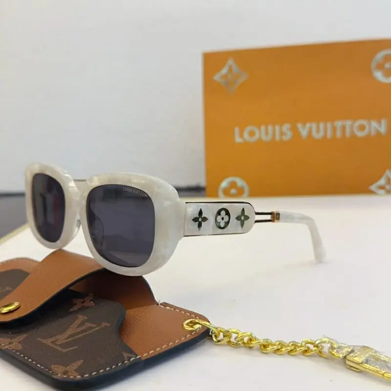 louis vuitton aaa qualite lunettes de soleil s_1233a24